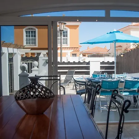 La Colina Villa